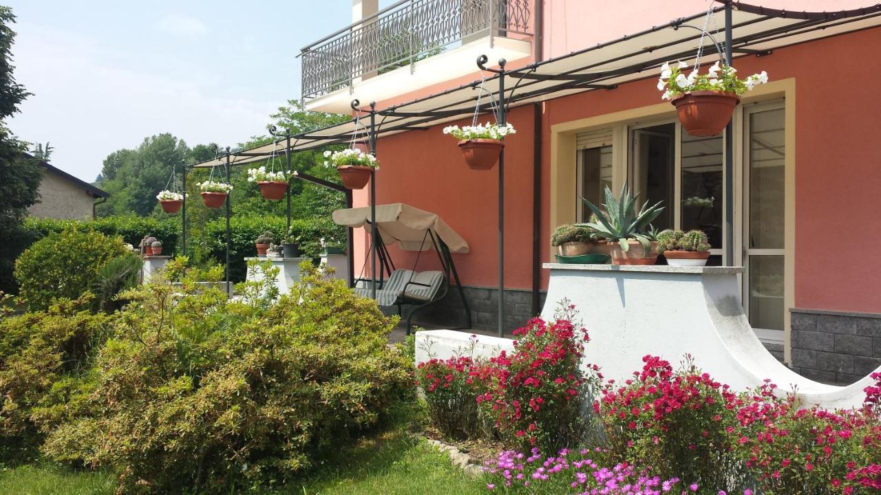 La Rosa Tra I Laghi B&B Меїна Екстер'єр фото